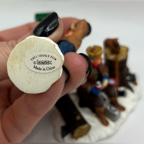 Lemax Christmas Village Figurines Lot Woodcutter Mailman Lumberjack Scene - Picture 7 of 8